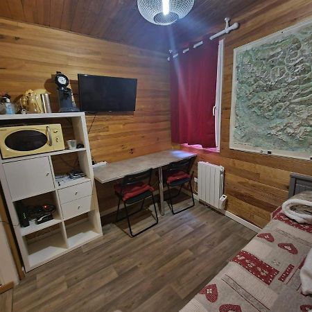 Chez Gaspard Le Montagnard Лес дьо Алпс Екстериор снимка