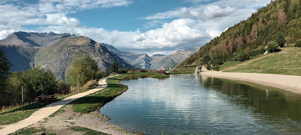 Chez Gaspard Le Montagnard Лес дьо Алпс Екстериор снимка